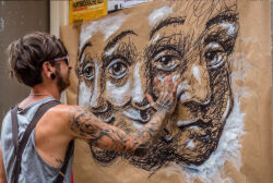 Performance Chalon Dans La Rue 2016 dessin art de rue hahatelier craft visage